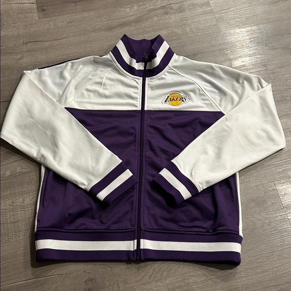 NBA | LAKERS Women’s Jacket - Picture 7 of 9